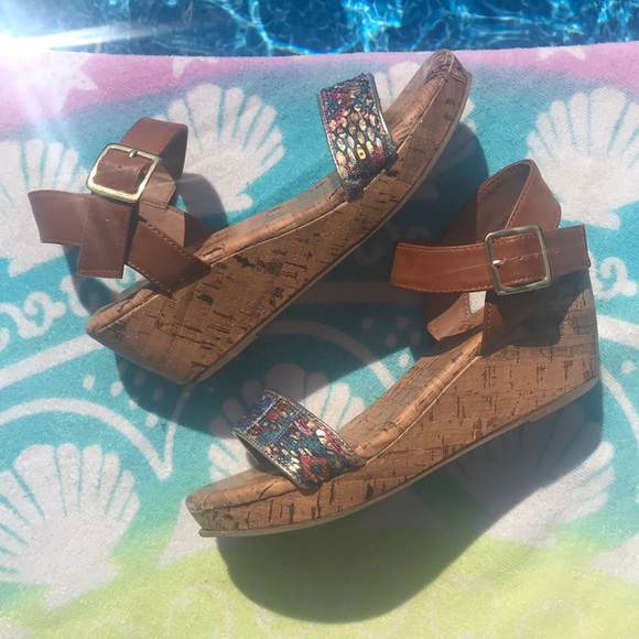 Cork Wedge Sandals SZ 4 - Picture 2 of 3